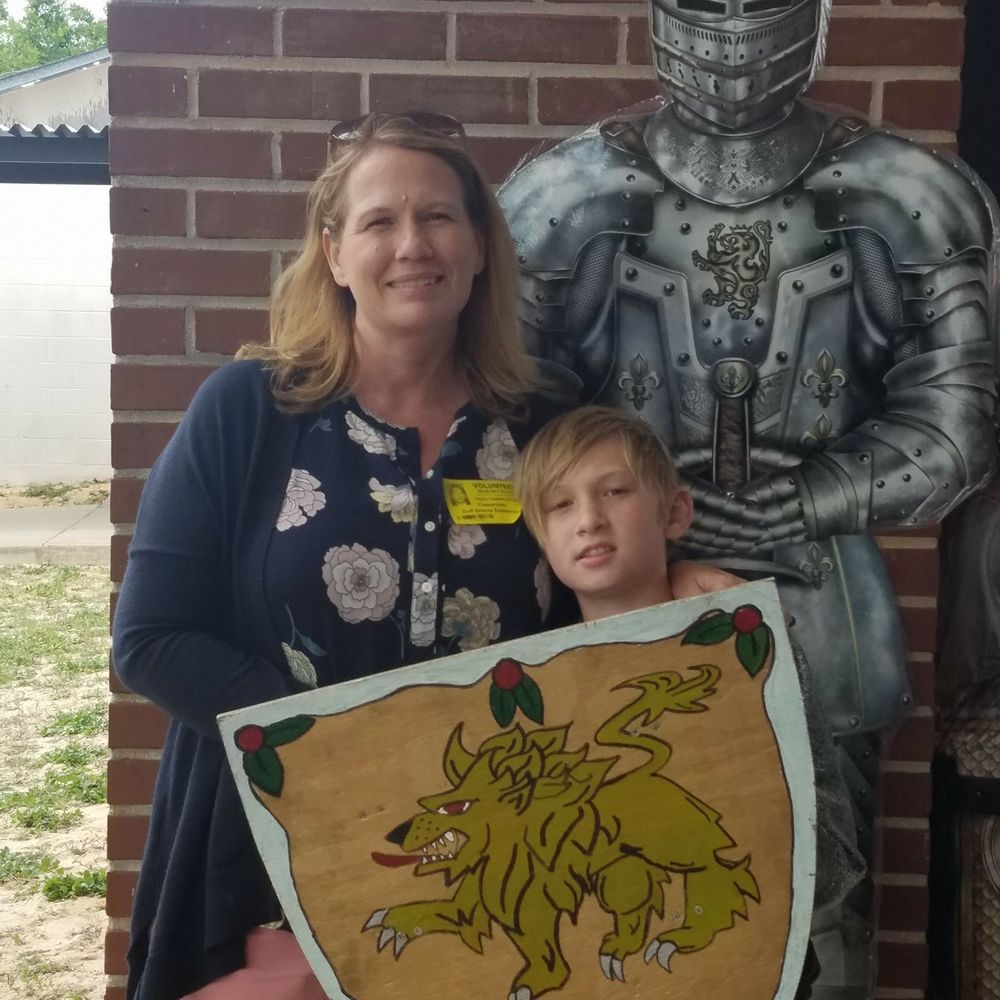 Meet your Posher, Hayley